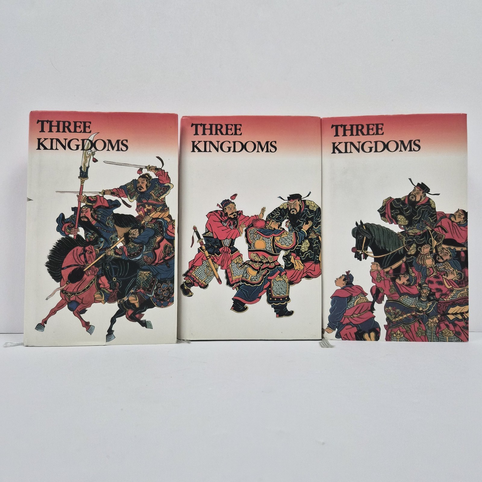Three Kingdoms Moss Roberts 3 Vol Hardcover Set 2002 3rd Printing VG Condition
