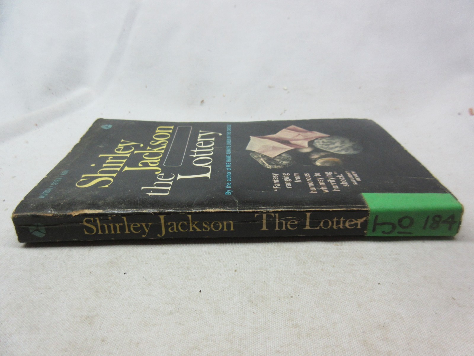 Shirley Jackson / THE LOTTERY Avon 3rd Printing 1965 Paperback Book PB IN (L)