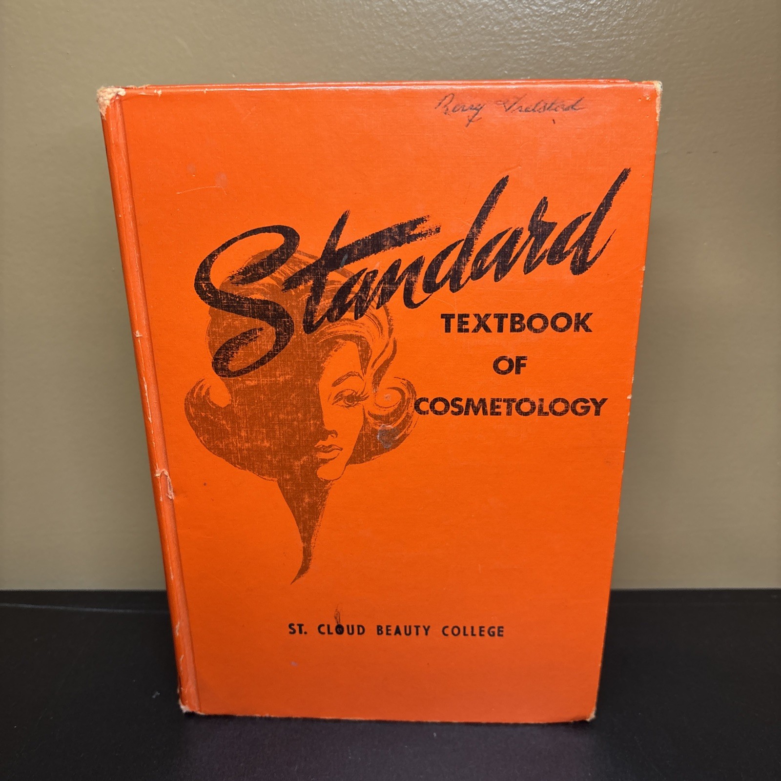 VTG Standard Textbook of Cosmetology Academy Of Hair Design 1977 MILADY Orange