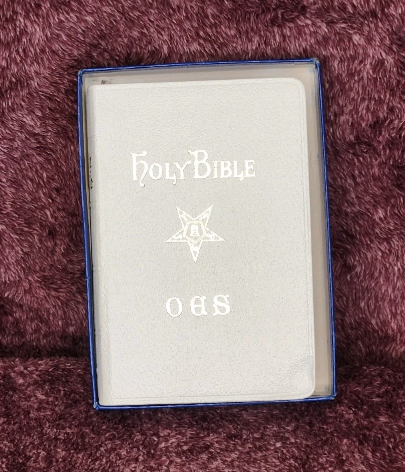 HOLY BIBLE * OES – Holman Edition KJV 5.5″x3.5″ – Eastern Star