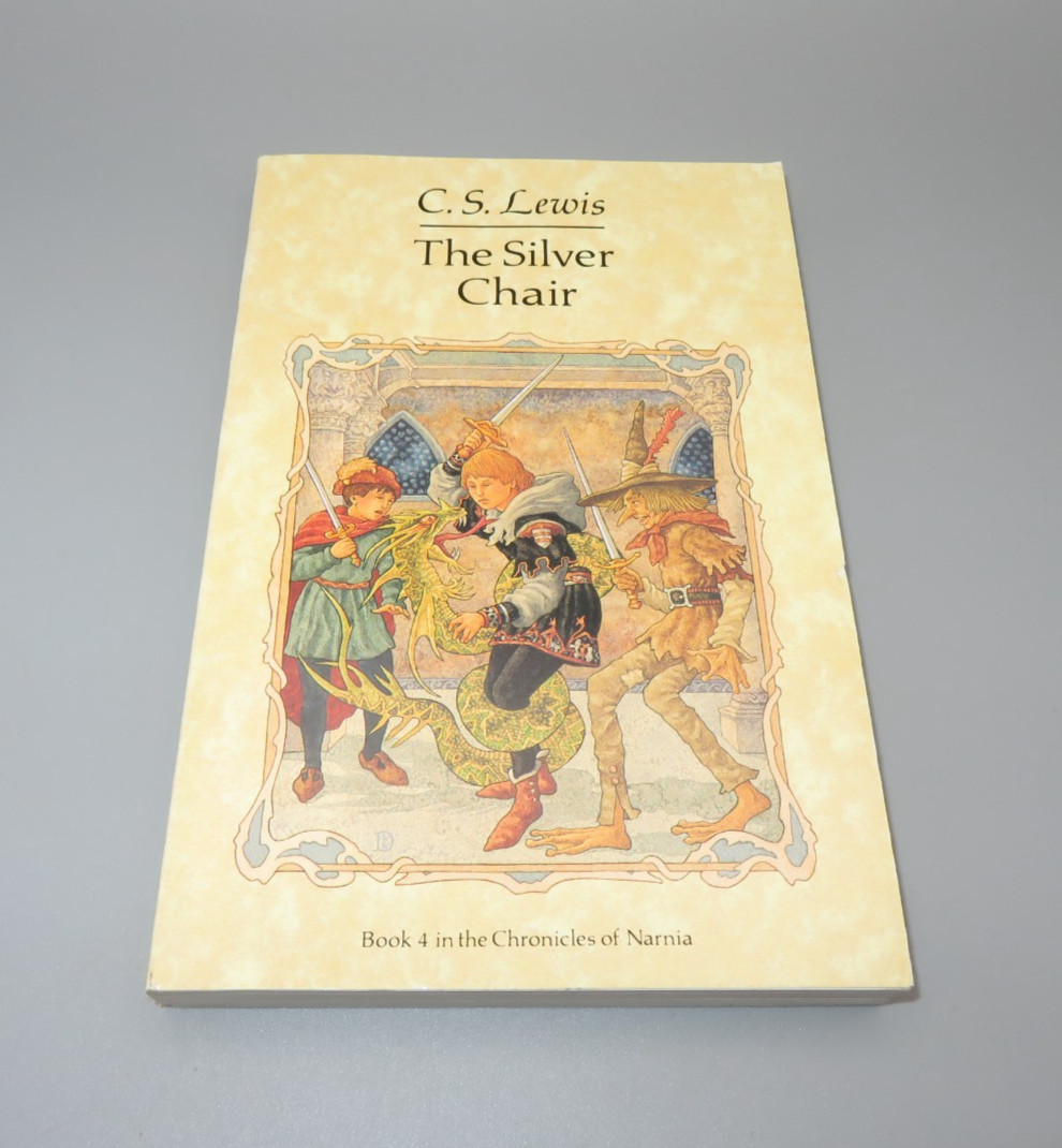 Rare # 4 Silver Chair trade paperback 8×5.5 Chronicles of Narnia C.S. Lewis