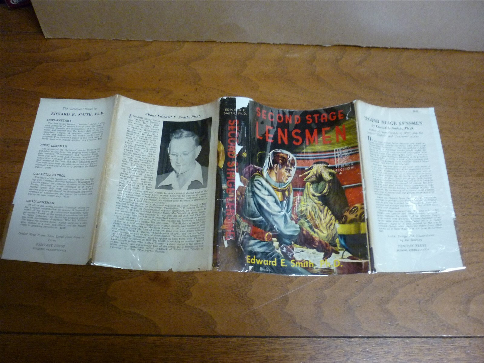 Edward E Smith. Second Stage Lensmen. #139/500. Inscribed by Smith. Good,poor dj