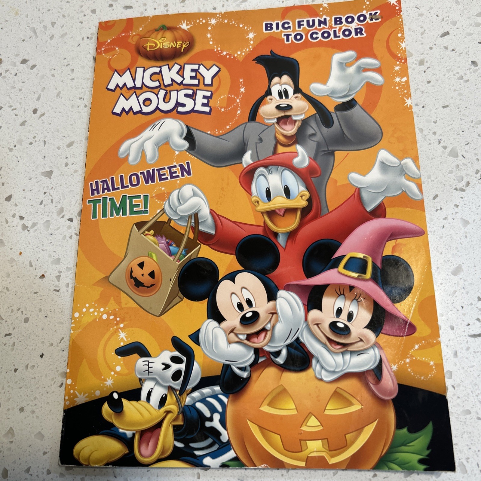 Disney Mickey Mouse And Friends Big Fun Book To Color Halloween Time 98 pages