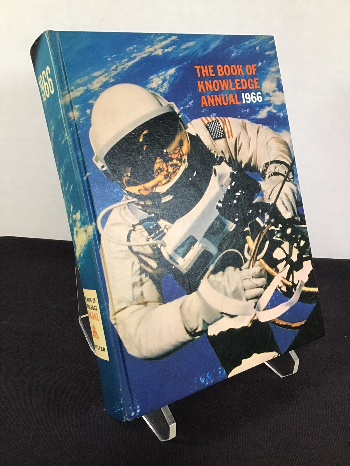 1966 The Book of Knowledge Annual Grolier 420 pages Hardcover Book