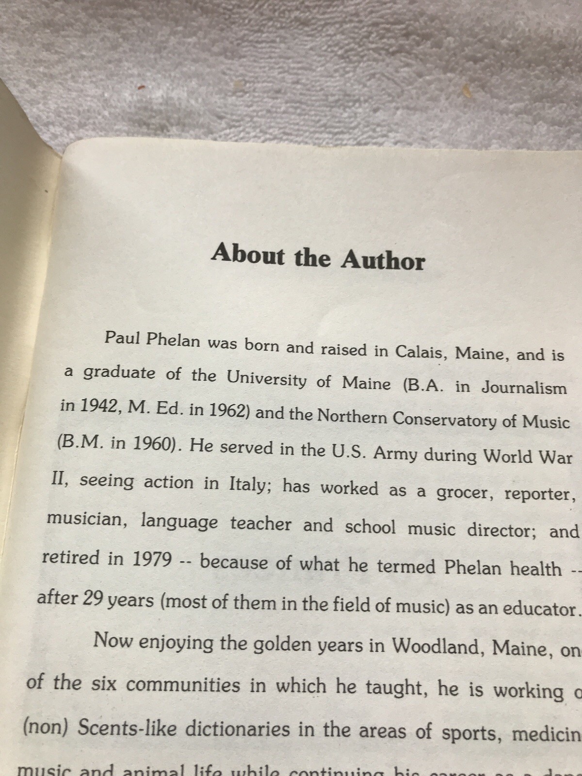 Scents Of Humor-Paul H Phelan-soft Cover-145 Pgs-A Fictionary