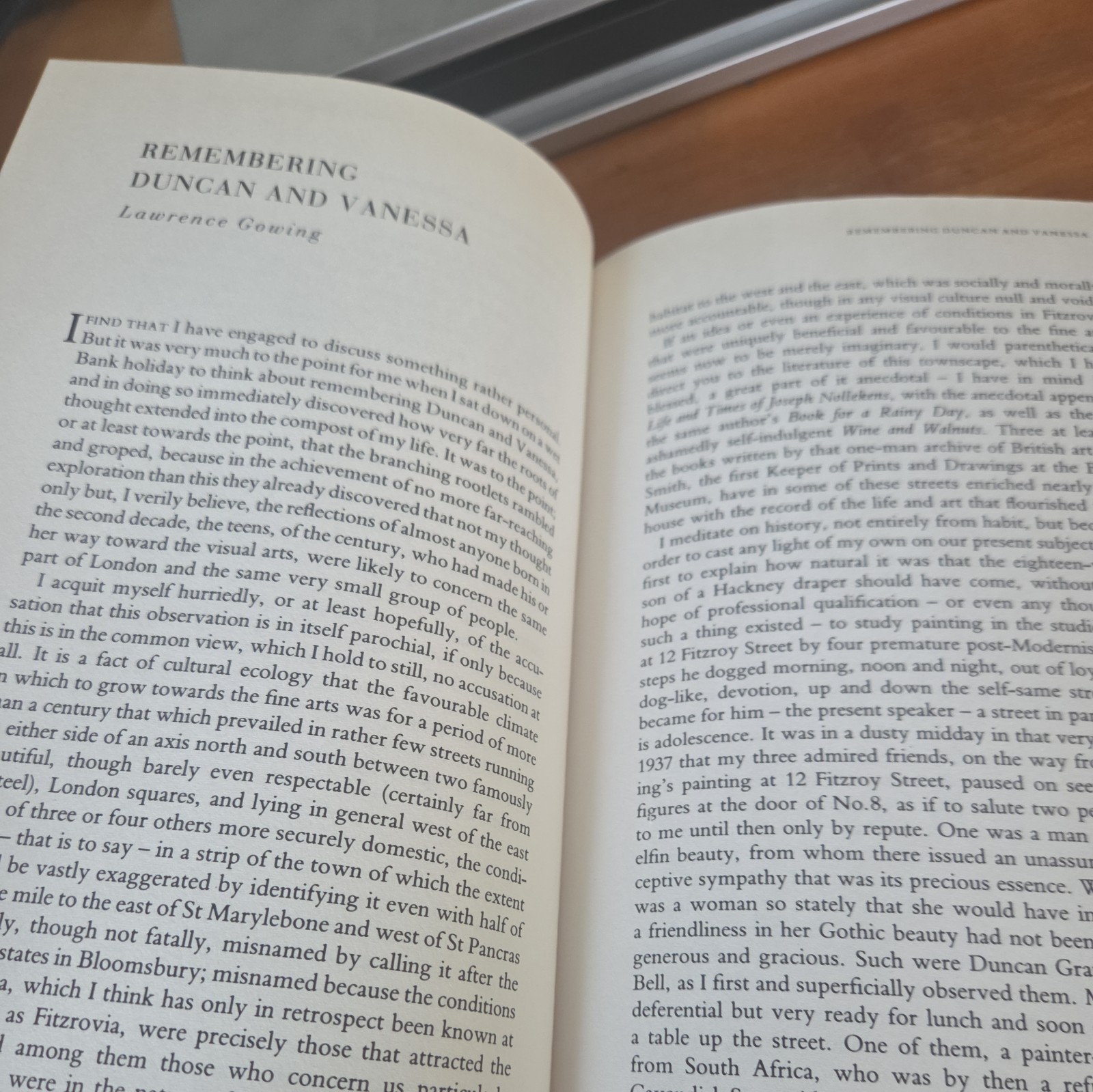Cezanne in the Hedge and Other Memories of Charleston and Bloomsbury by Hugh Lee