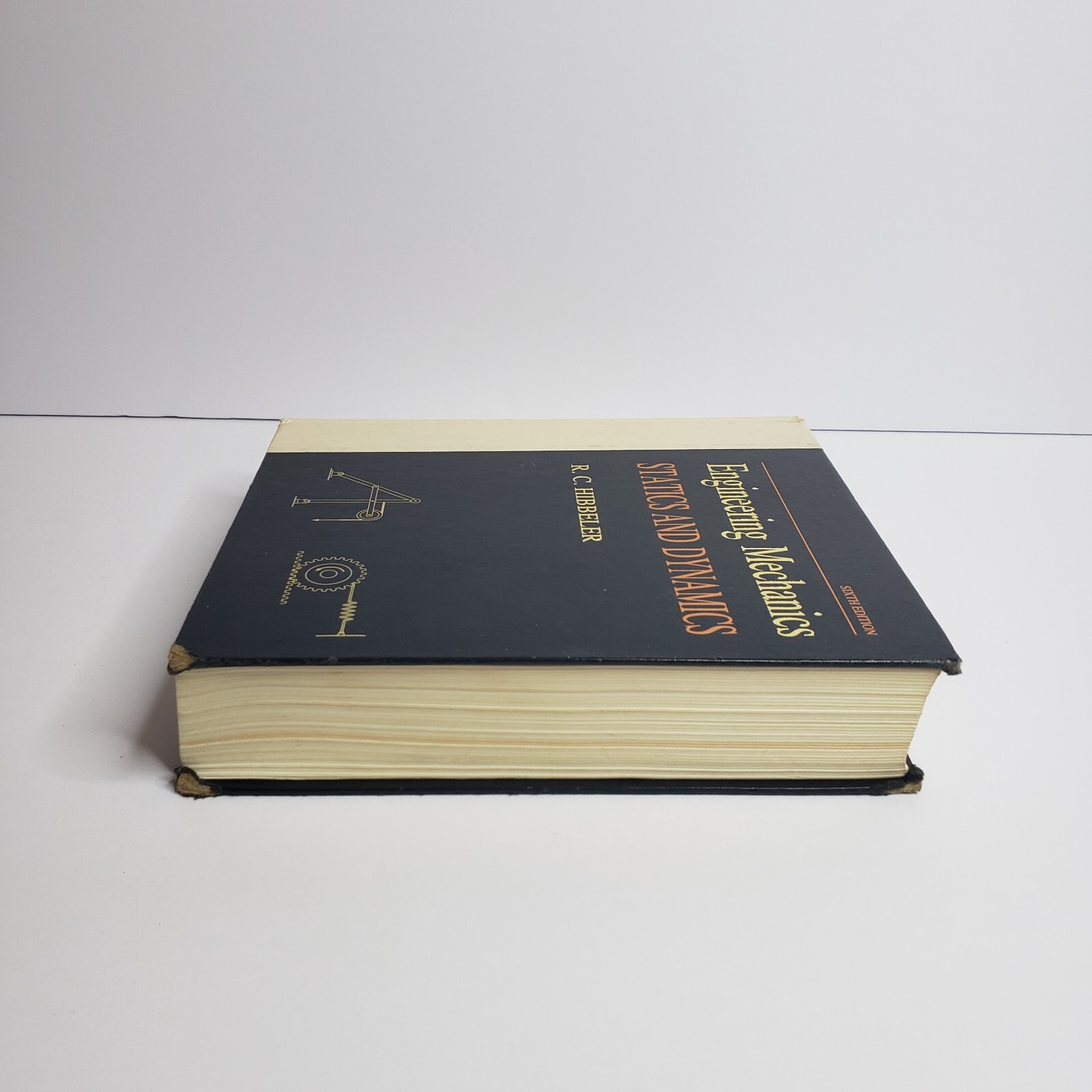 Engineering Mechanics: Statics & Dynamics [Hardcover] Hibbeler, Russell