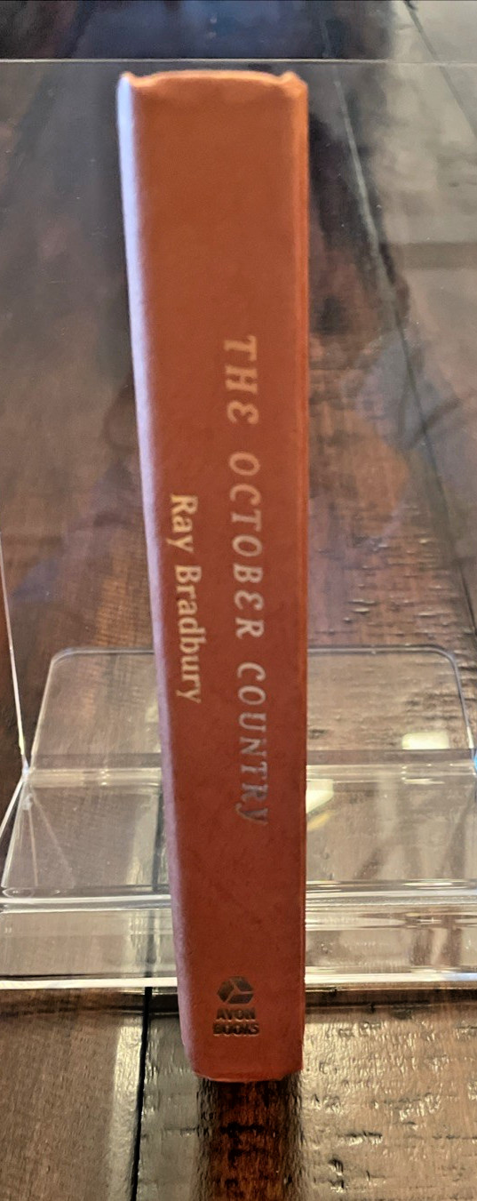 Ray BRADBURY The OCTOBER COUNTRY Book 1st Avon Books Printing 1999 Edition