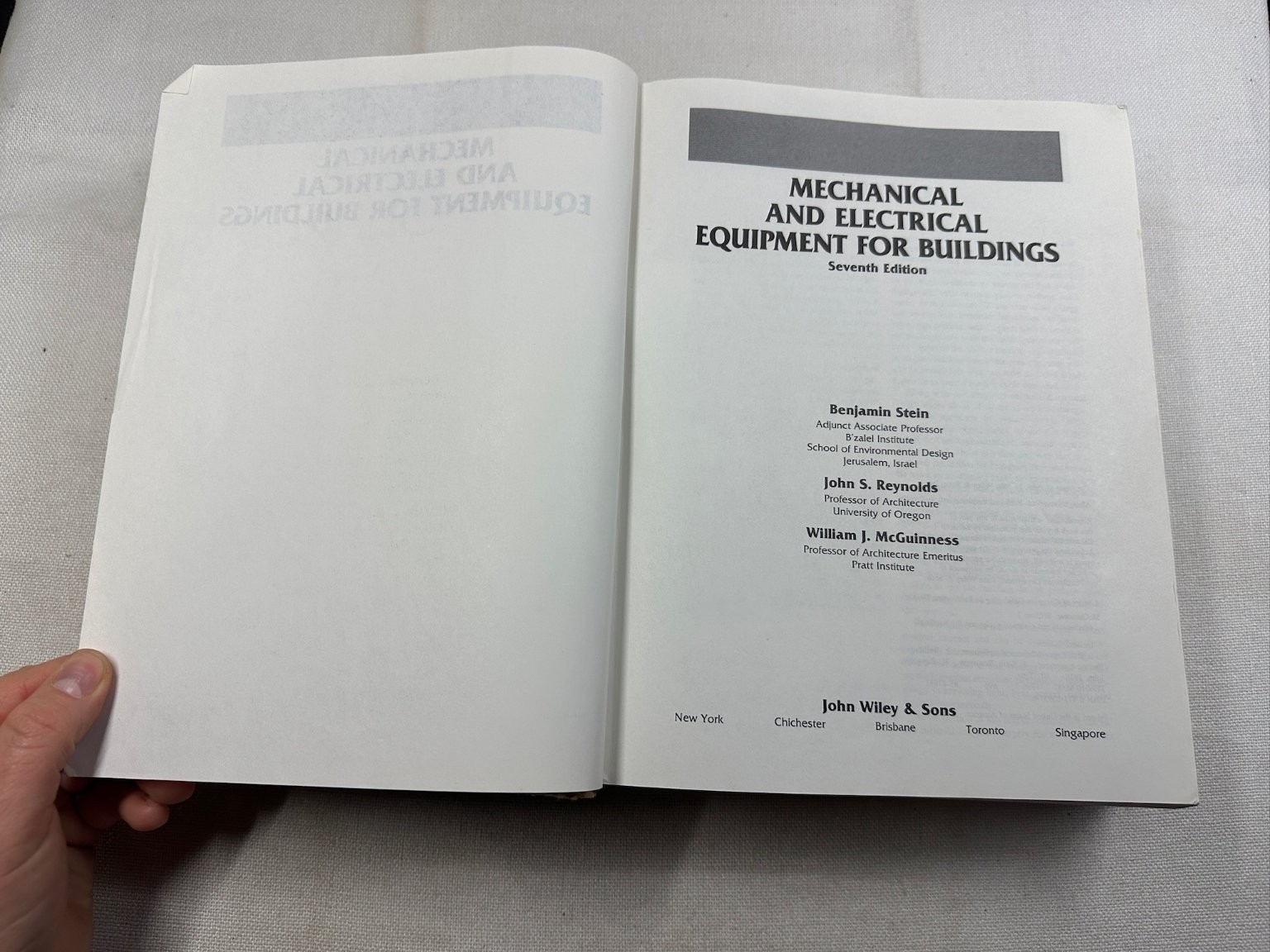 Mechanical & Electrical Equipment for Buildings Stein Reynolds 1986 7th Ed Wiley