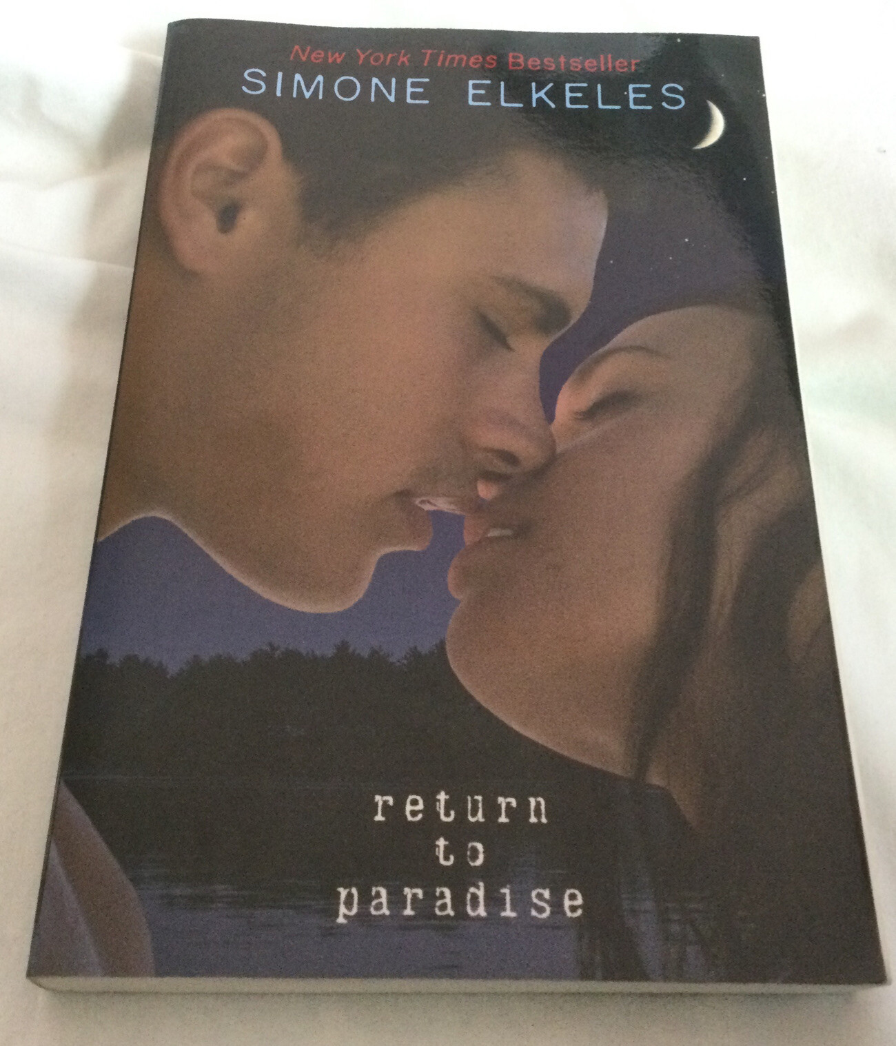 Return to Paradise by Simone Elkeles (2010 Trade PB 2nd printing) – BRAND NEW!!