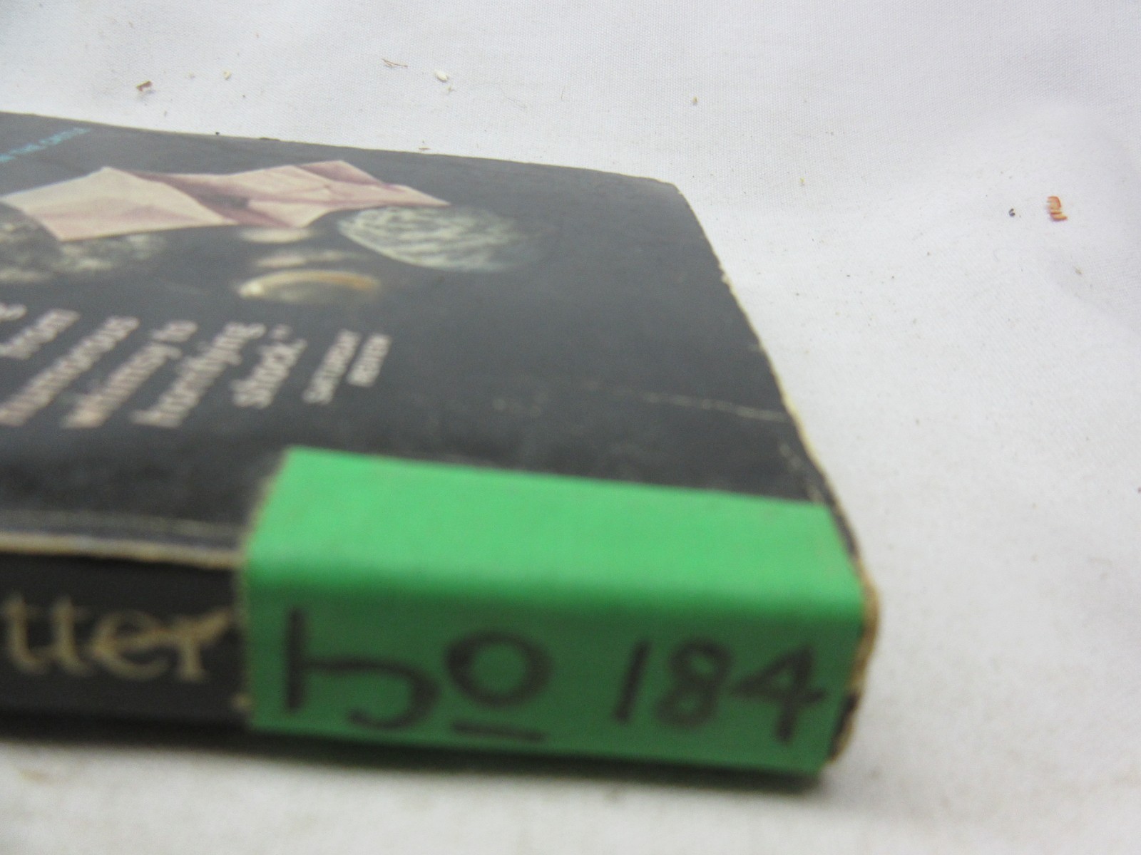 Shirley Jackson / THE LOTTERY Avon 3rd Printing 1965 Paperback Book PB IN (L)