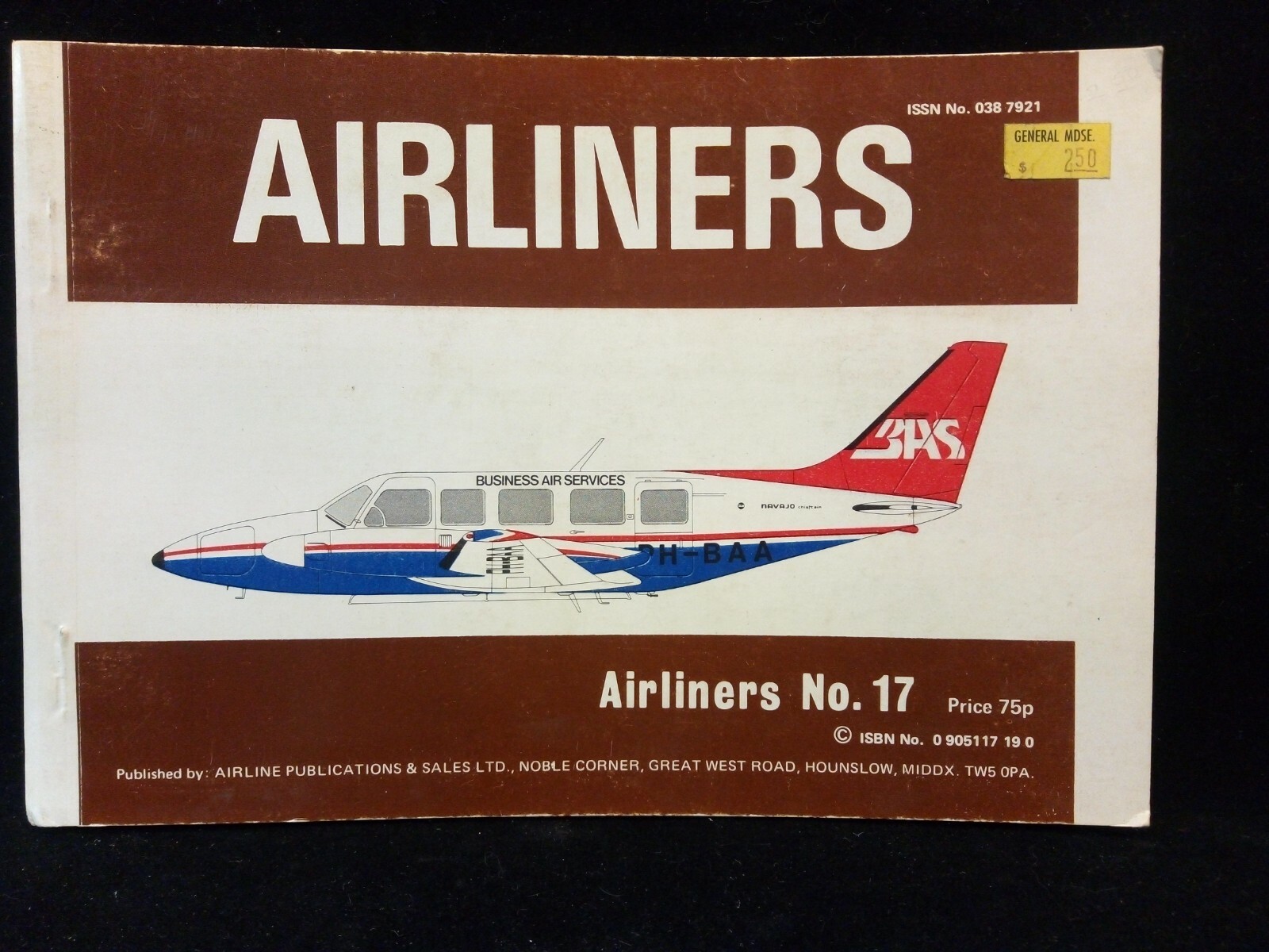Airliners No # 17 Vintage UK Mini Book Beech 99 Convair 440 Handley Page Herald