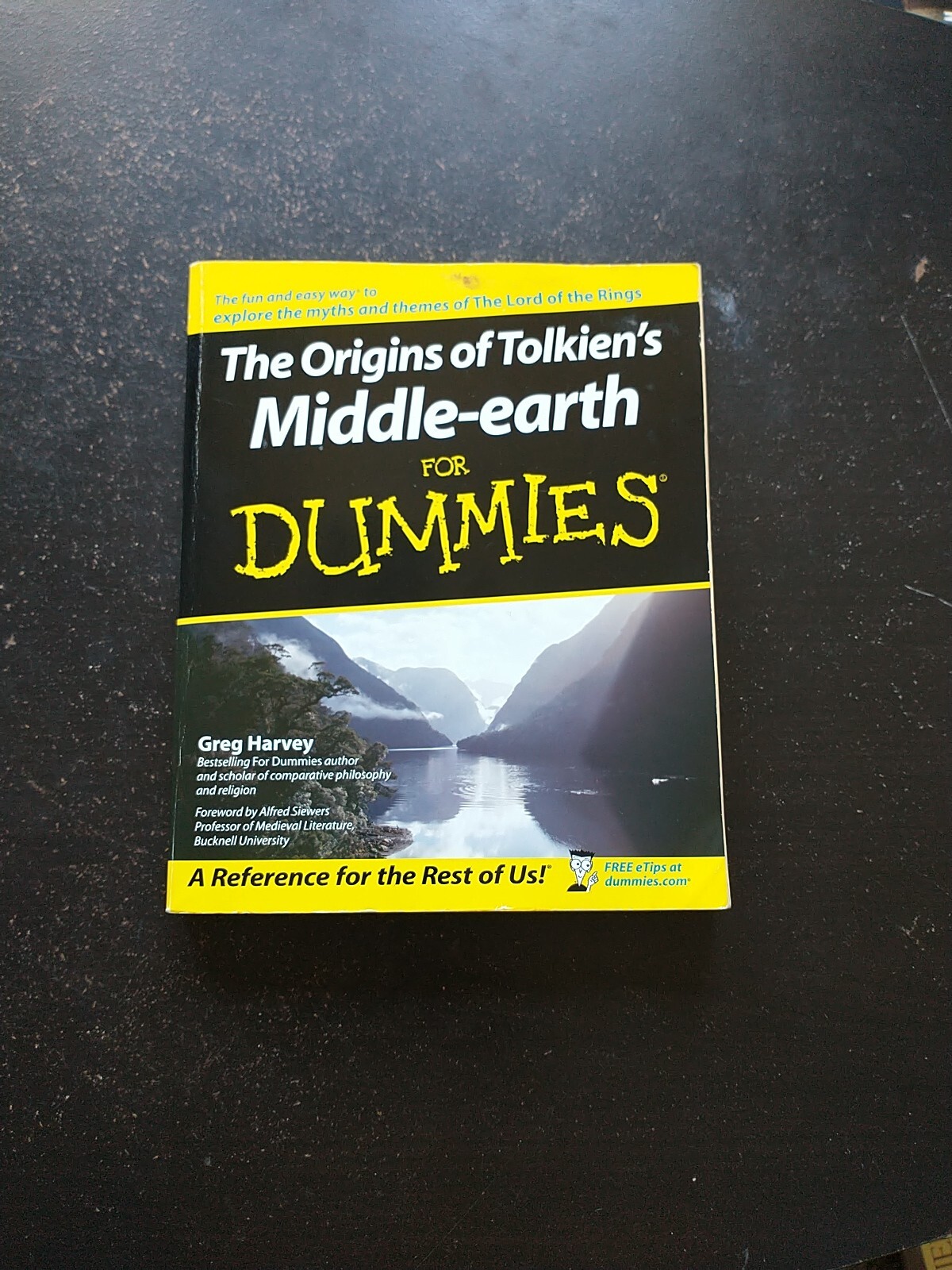 Origins of Tolkien’s Middle-Earth for Dummies by Greg Harvey (2003, Trade…