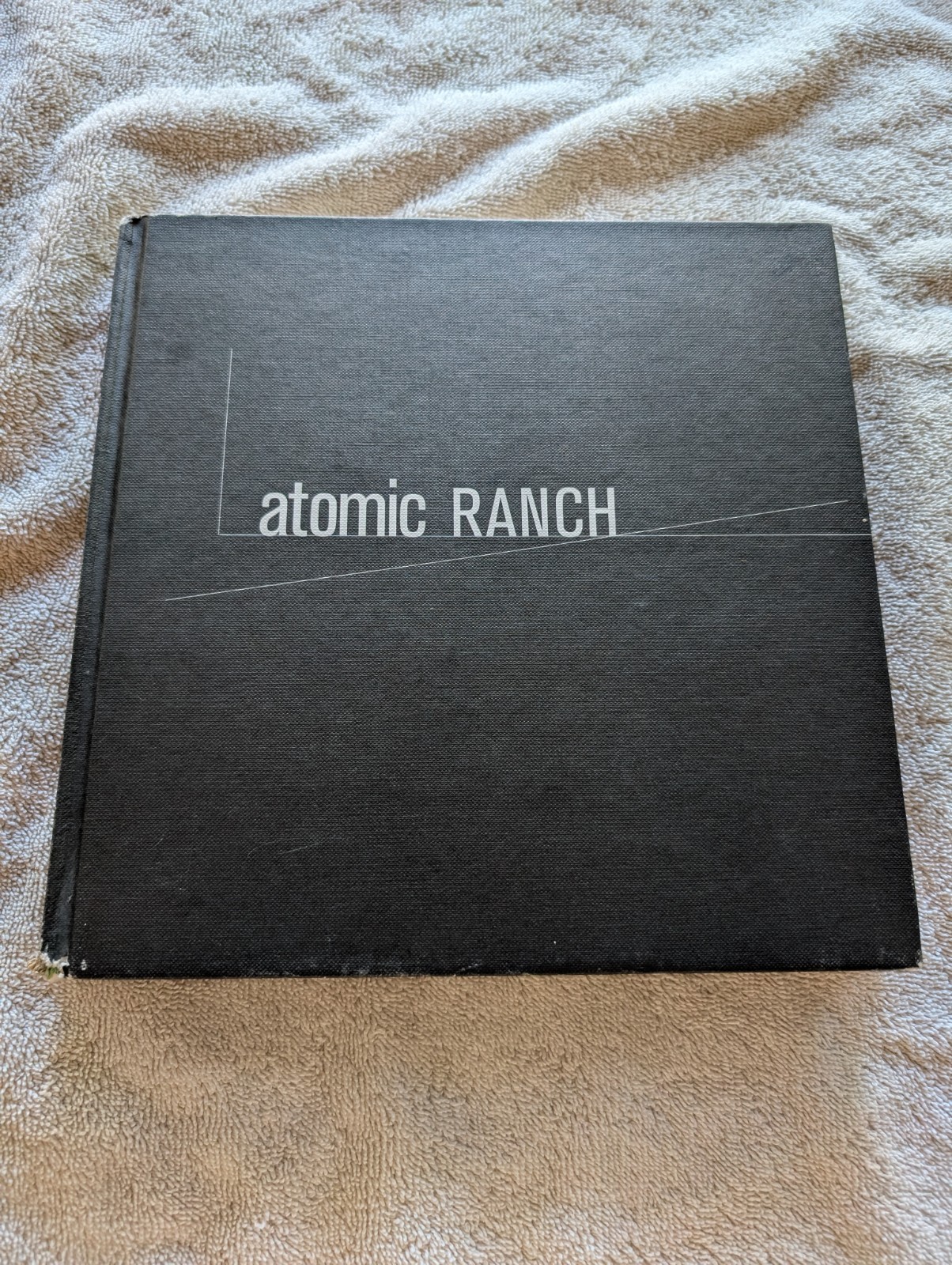 Atomic Ranch: Design Ideas for Stylish Ranch Homes