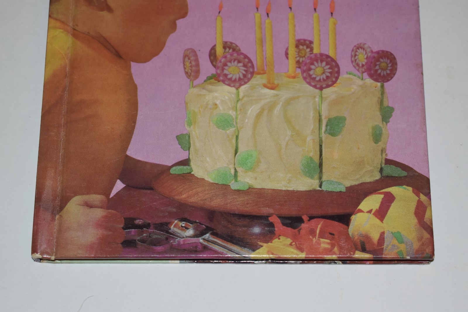 Better Homes and Gardens Birthdays and Family Celebrations Cookbook 3rd Printing