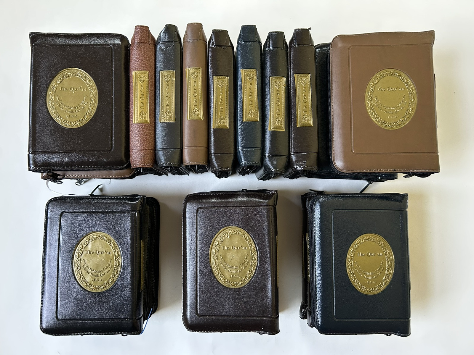 Holy Quran Arabic Pocket Size with Zipper Faux Leather 3.5”x 5.5”