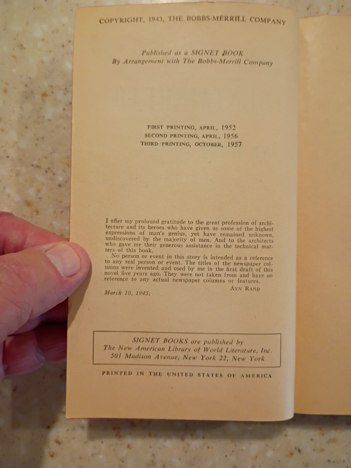 THE FOUNTAINHEAD by AYN RAND Paperback Soft Cover Book ~ 1957 3rd Printing RARE