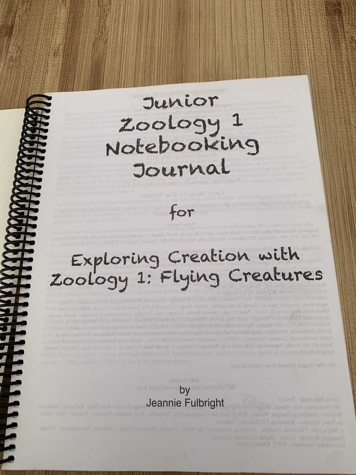 Exploring Creation with Zoology 1: Flying Creatures of the Fifth day, Junior…