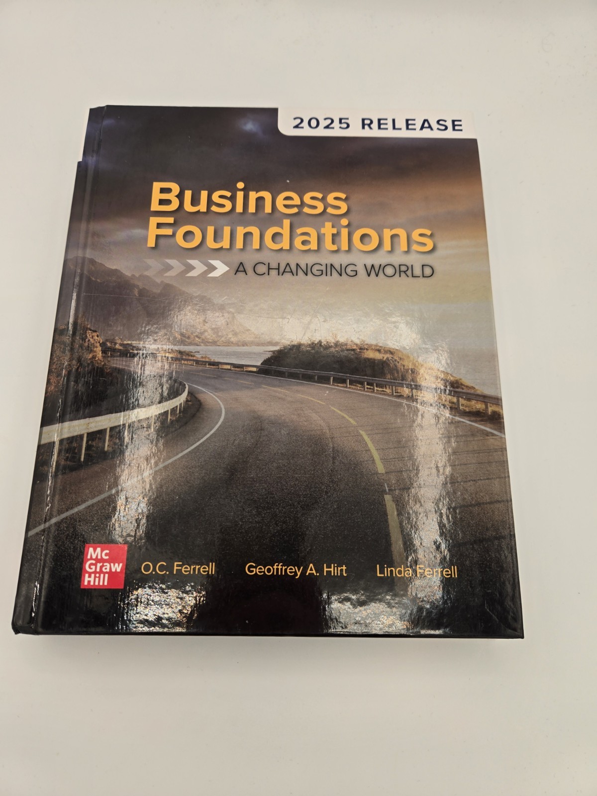 Business Foundations : A Changing World 2025 Release