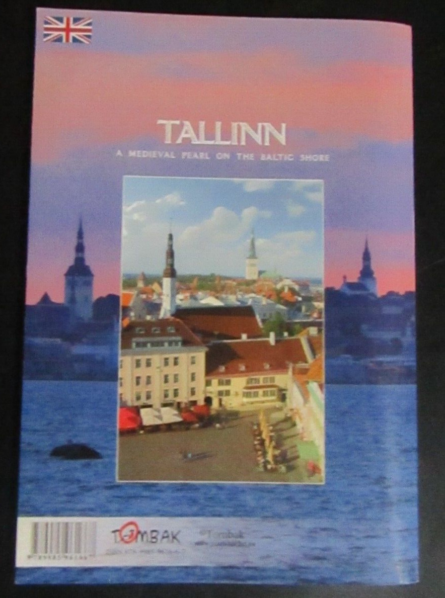 TALLIN EXTONIA PAPERBACK BOOK 48 PGS 2015 8 X 5.5 INCHES 2 DIFF MAPS